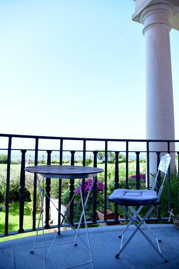 A.A.U.T Appartamento Villa Preli Chiavari Buitenkant foto